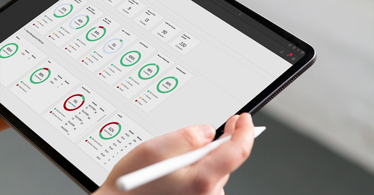 A person using Jamf on their iPad